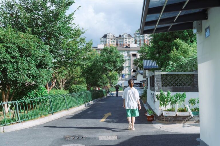 寵物健康完整指南：台灣濕熱下的預防、飲食與皮膚照護懶人包